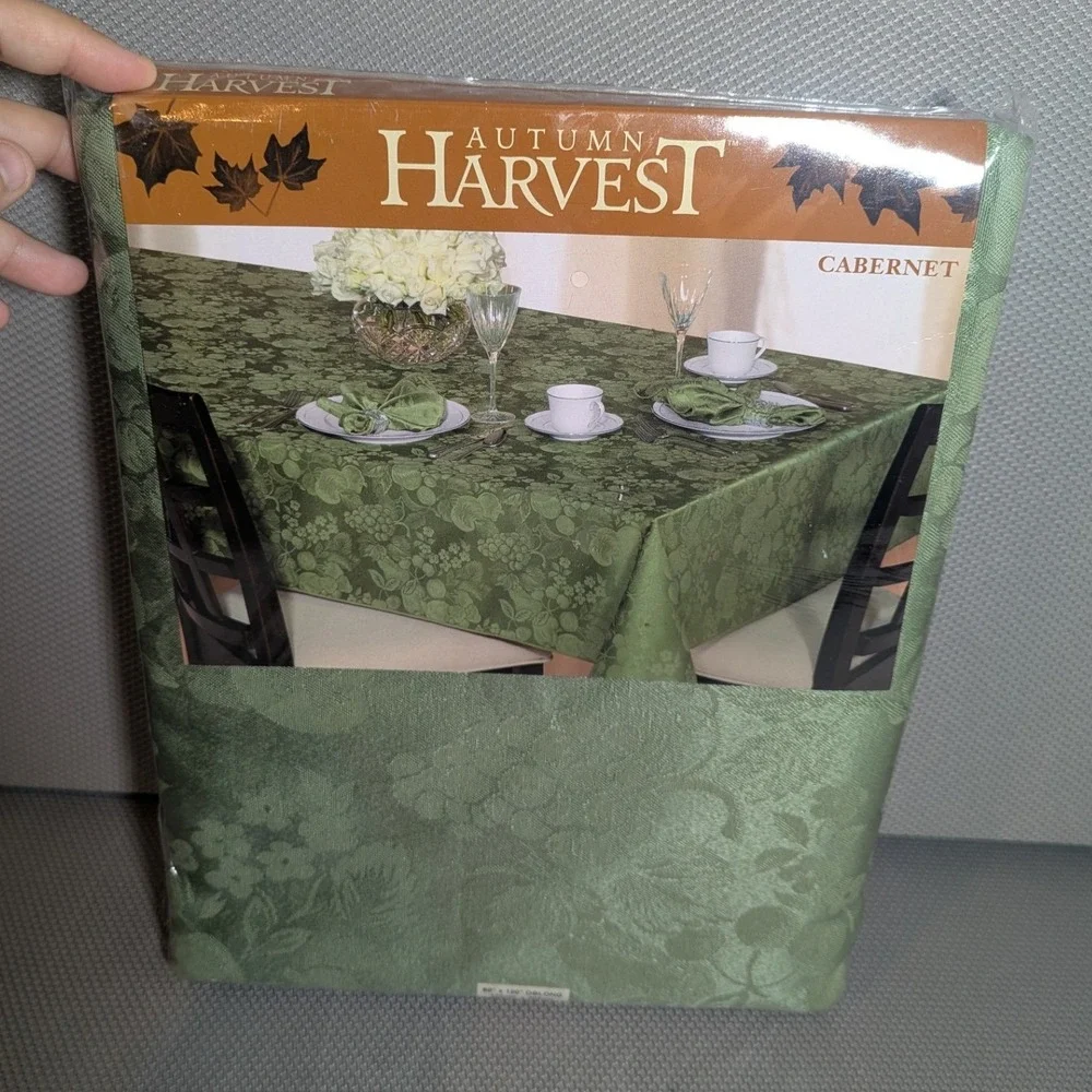 New VTG Autumn Harvest Cabernet Sage Green Damask Tablecloth 60x120 Oblong Grape